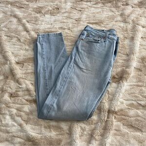 Classic Light Blue Men’s Levi’s Jeans